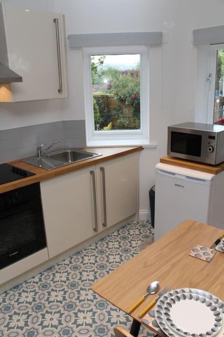 Hideaway Between Coast And Moors In A Beautiful Village Apartment Sleights Kültér fotó